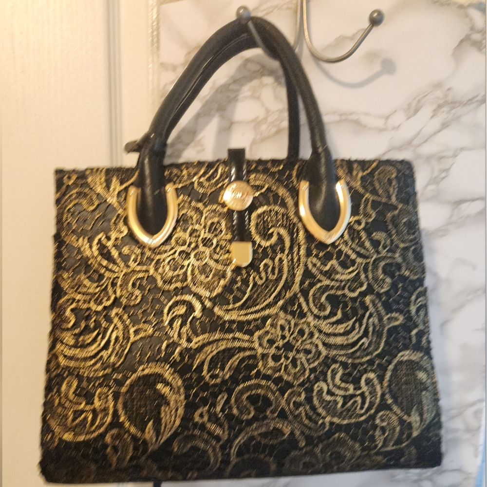 Elegant Black and Gold Women's Handbag